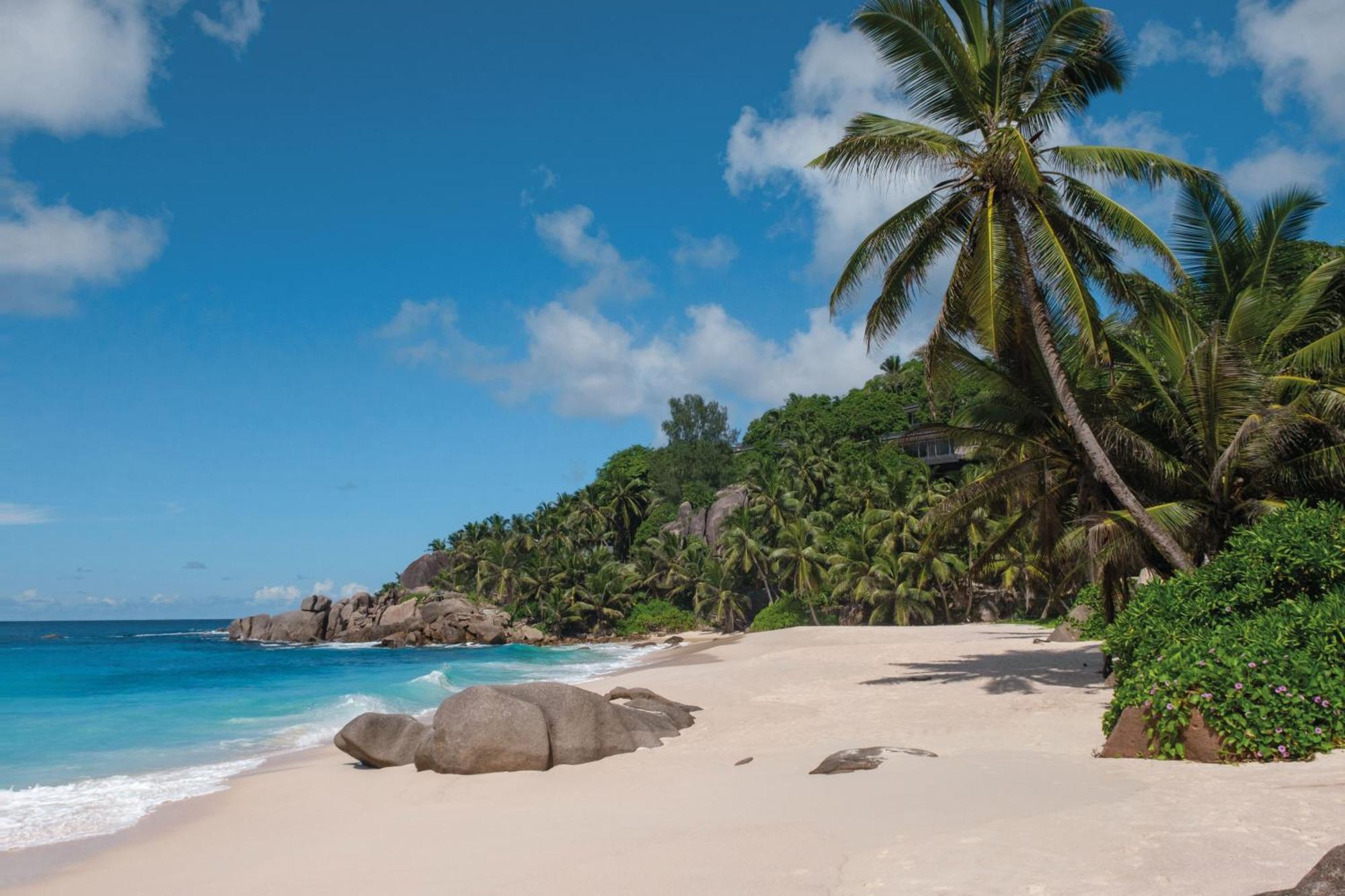 Cheval Blanc Seychelles Hotel Takamaka Exterior photo